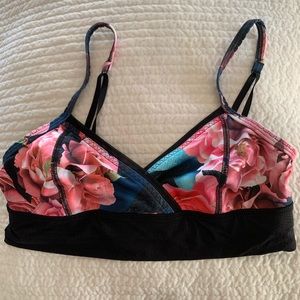 Lululemon Sports Bra 4